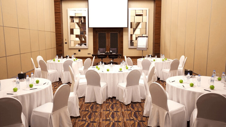 Amwaj Rotana, Jumeirah Beach Residence